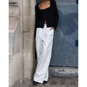 NEW OSIS sam square neck top in black